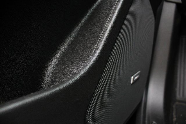 Used 2017 Cadillac XT5 Platinum image 9