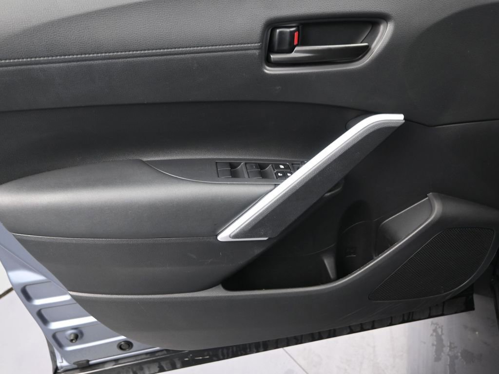 Used 2023 Toyota Corolla Cross LE image 13