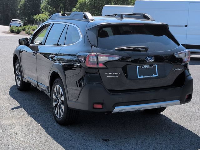 Used 2023 Subaru Outback Limited AWD/4WD image 5