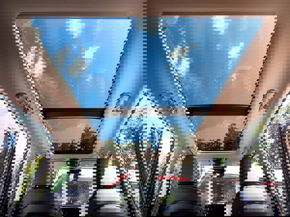 Used 2024 Kia Sorento S w/ Panoramic Sunroof Package image 15