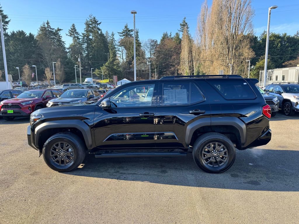 New 2025 Toyota 4Runner SR5 AWD/4WD image 3