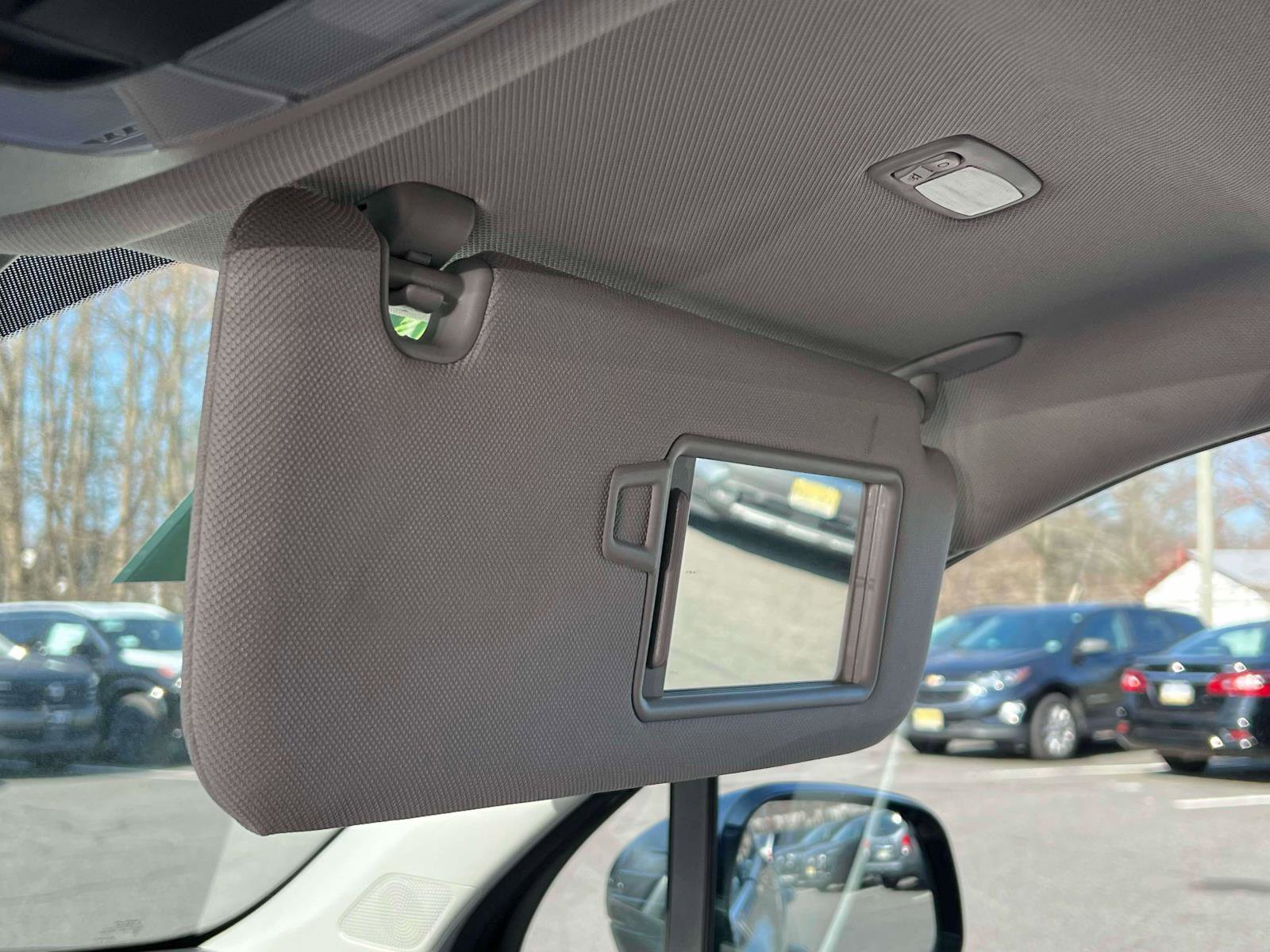 Used 2024 Kia Sorento S image 10