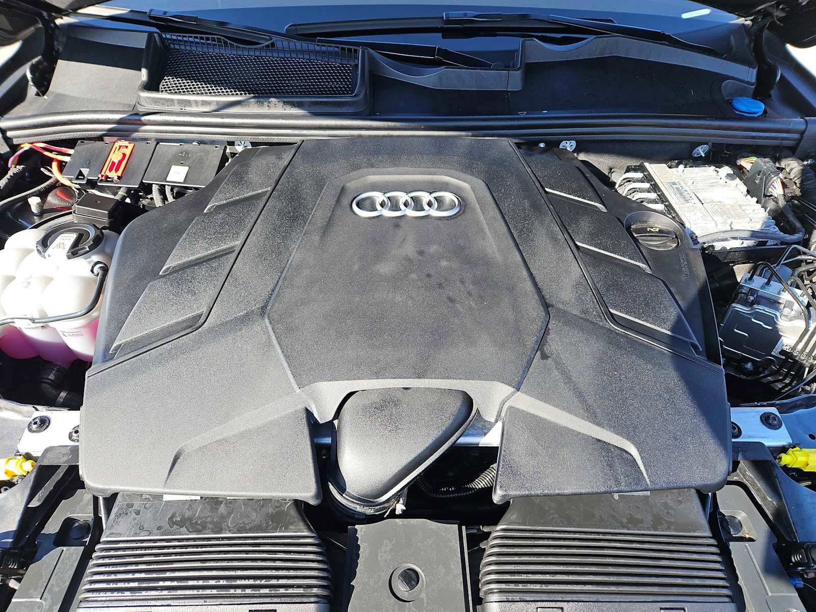 Certified 2023 Audi Q7 3.0T Premium w/ Convenience Package image 37