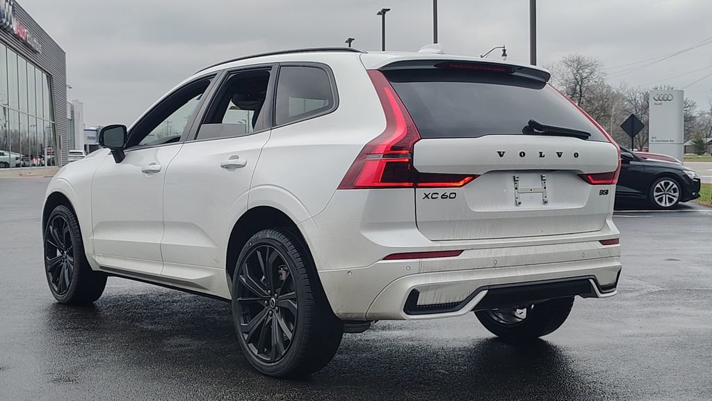 New 2026 Volvo XC60 B5 Ultra w/ Climate Package image 4