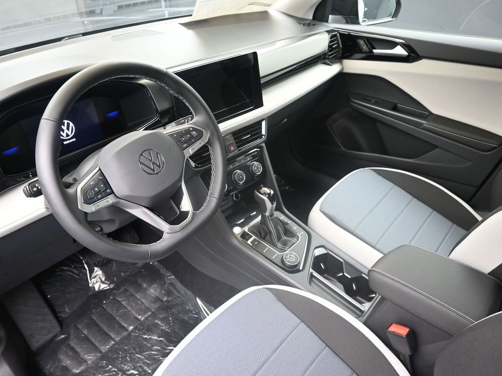 Used 2025 Volkswagen Taos S AWD/4WD image 22