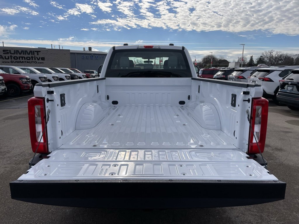 New 2026 Ford F350 XL w/ XL Chrome Package image 33