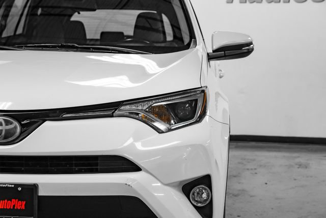 Used 2018 Toyota RAV4 XLE w/ Plus Extra Value Package image 44