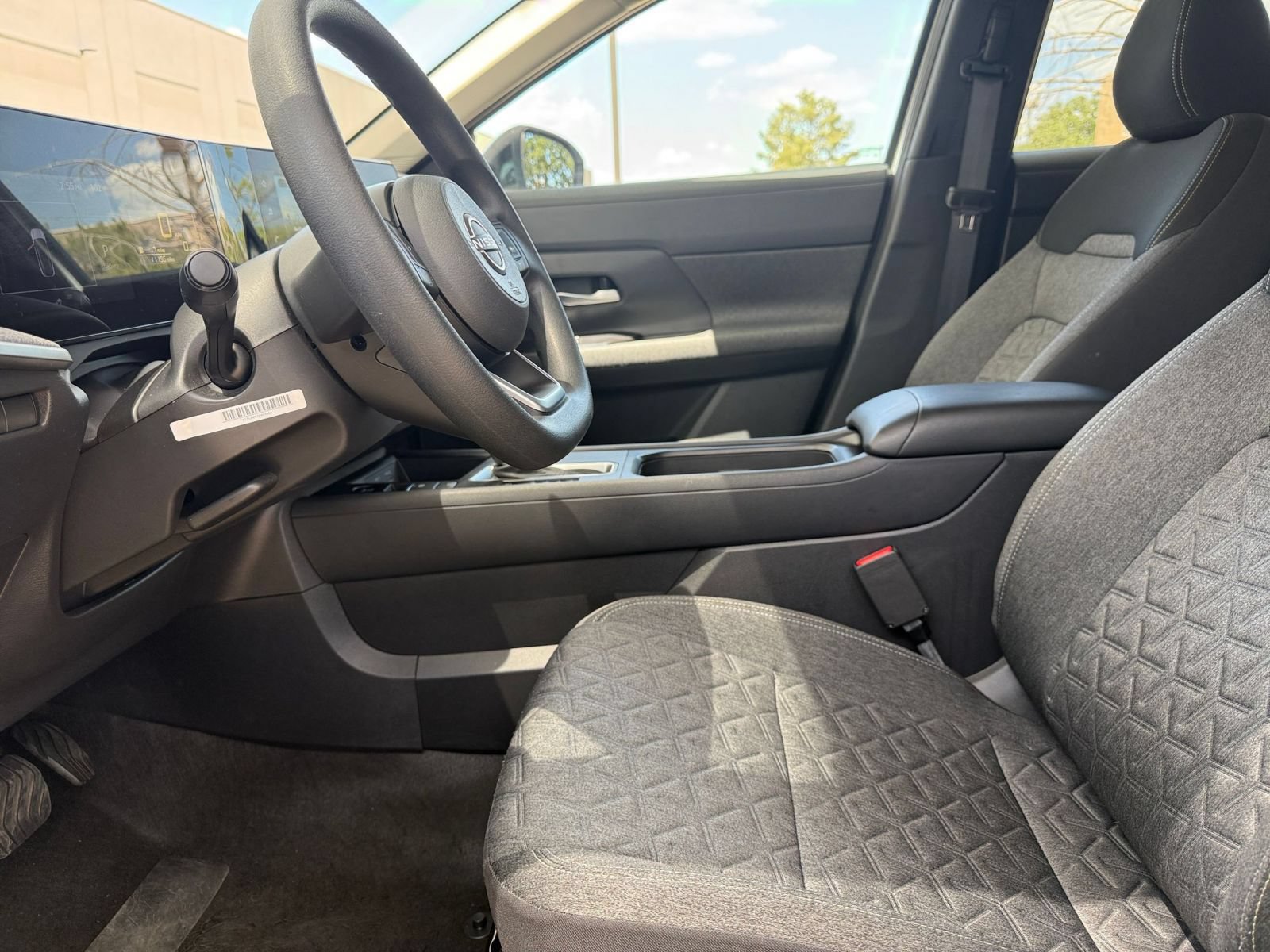 Used 2026 Nissan Kicks SV w/ Cold Weather Package AWD/4WD image 27