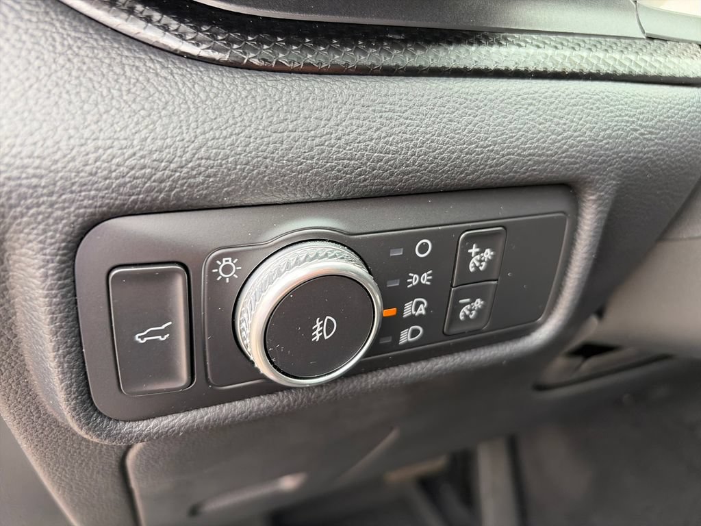 Used 2020 Ford Explorer ST w/ Premium Technology Package AWD/4WD image 18