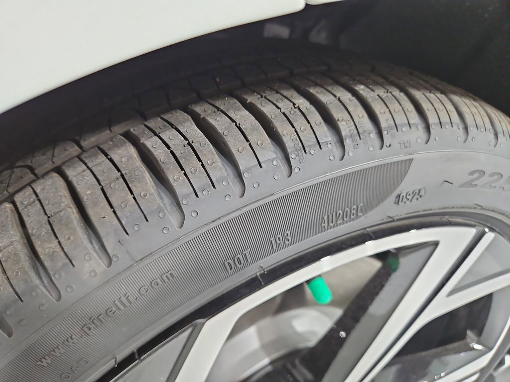 New 2026 Volkswagen GTI SE image 28