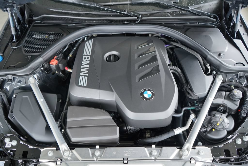 Used 2026 BMW 430i xDrive w/ M Sport Package AWD/4WD image 22
