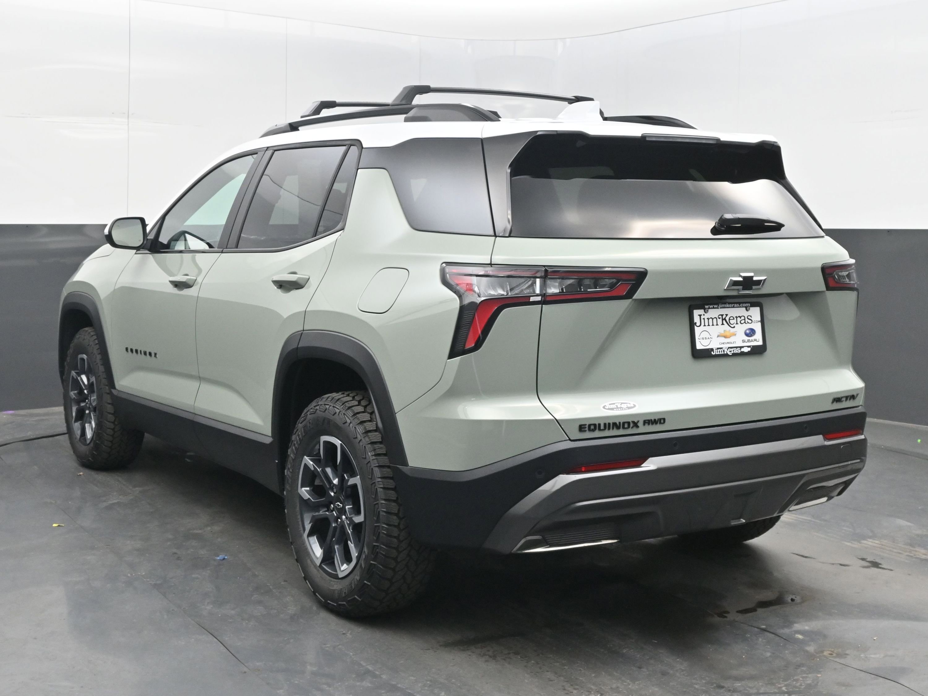 Used 2026 Chevrolet Equinox ACTIV w/ LPO, Floor Liner Package image 8