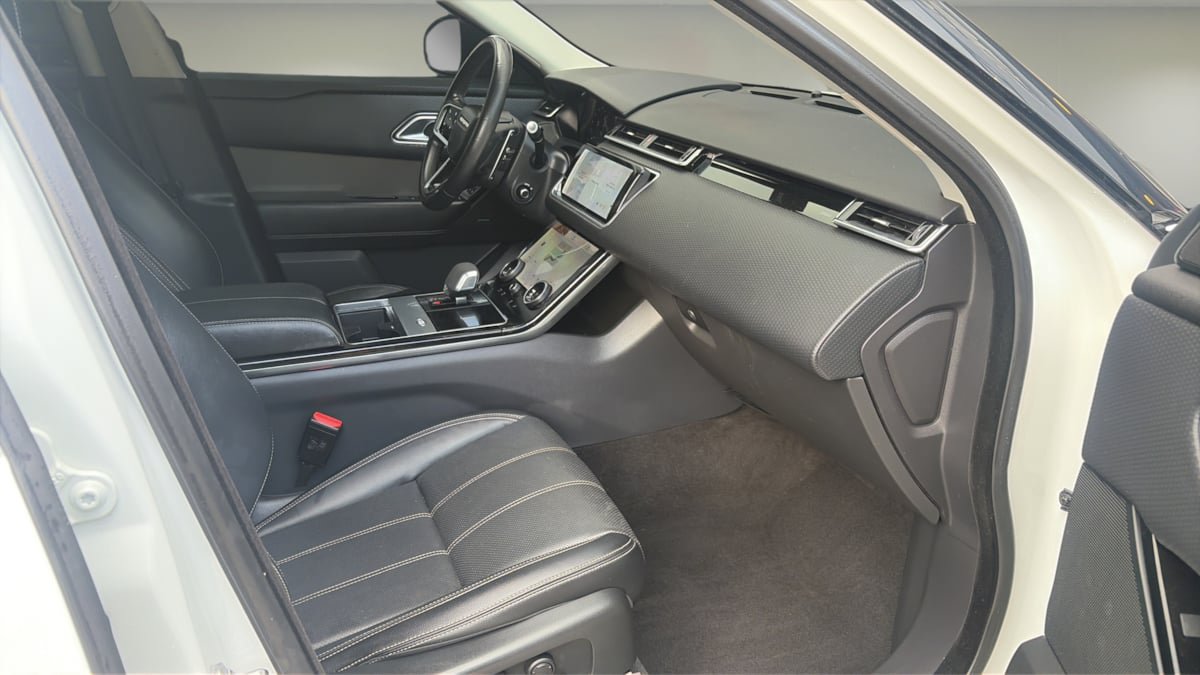 Used 2021 Land Rover Range Rover Velar S AWD/4WD image 9