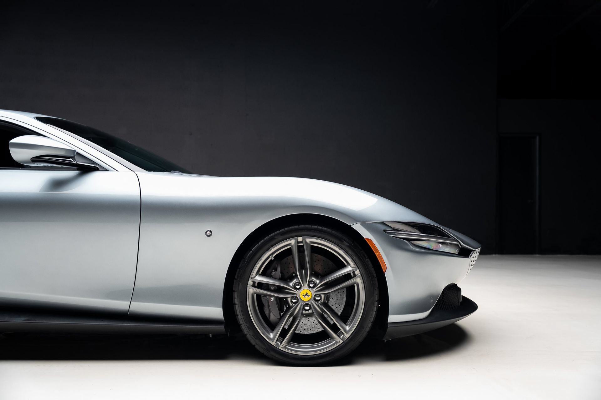 Used 2021 Ferrari Roma RWD image 40