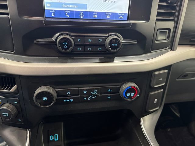 Used 2022 Ford F150 XLT image 3