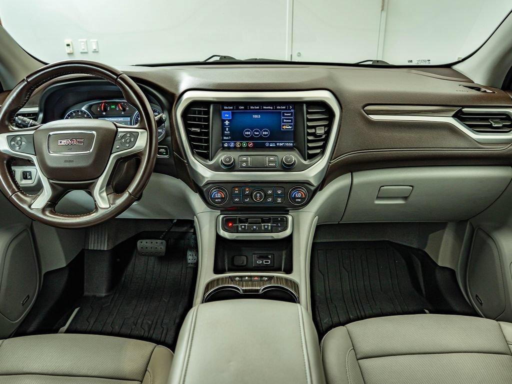 Used 2020 GMC Acadia SLT FWD image 28