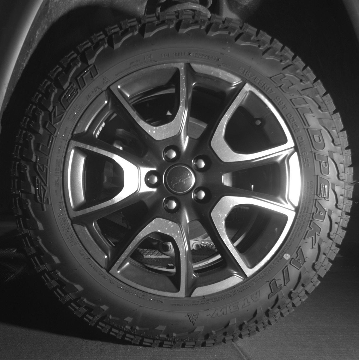 Used 2025 Jeep Compass Trailhawk image 14