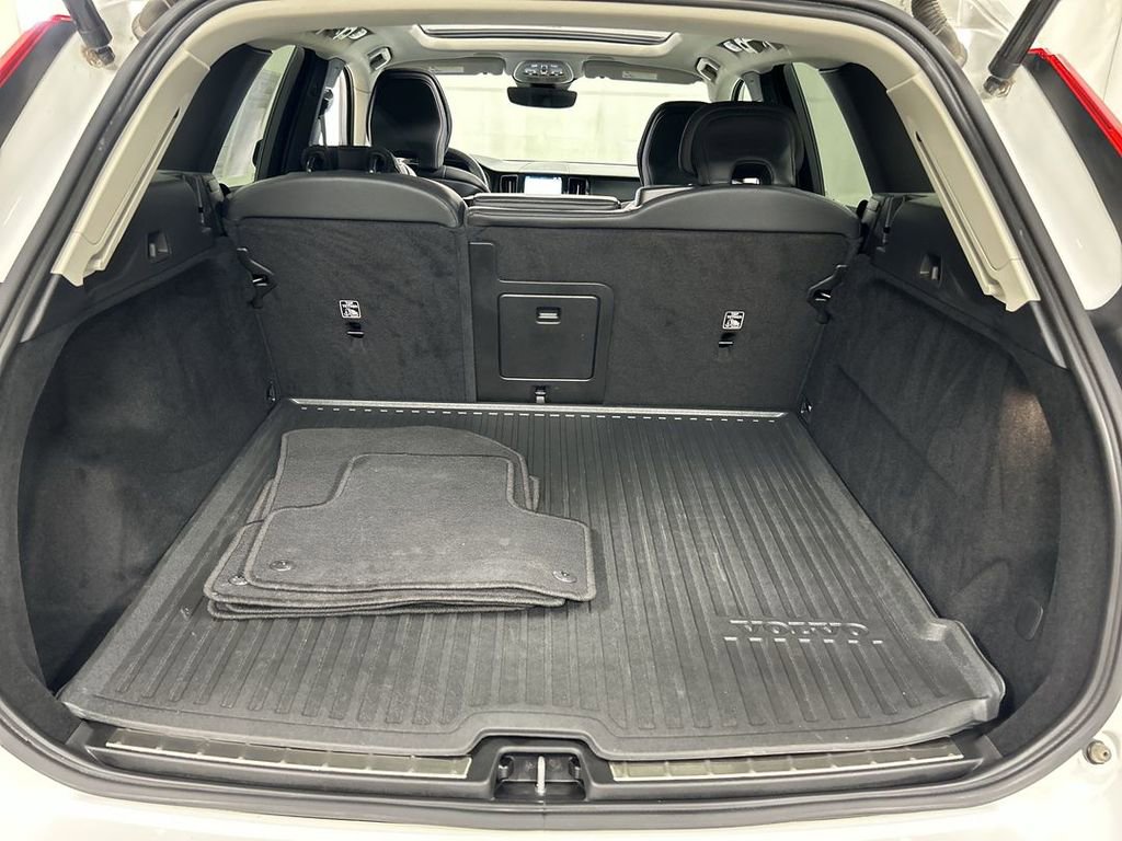 Used 2023 Volvo XC60 B5 Plus w/ Climate Package AWD/4WD image 23
