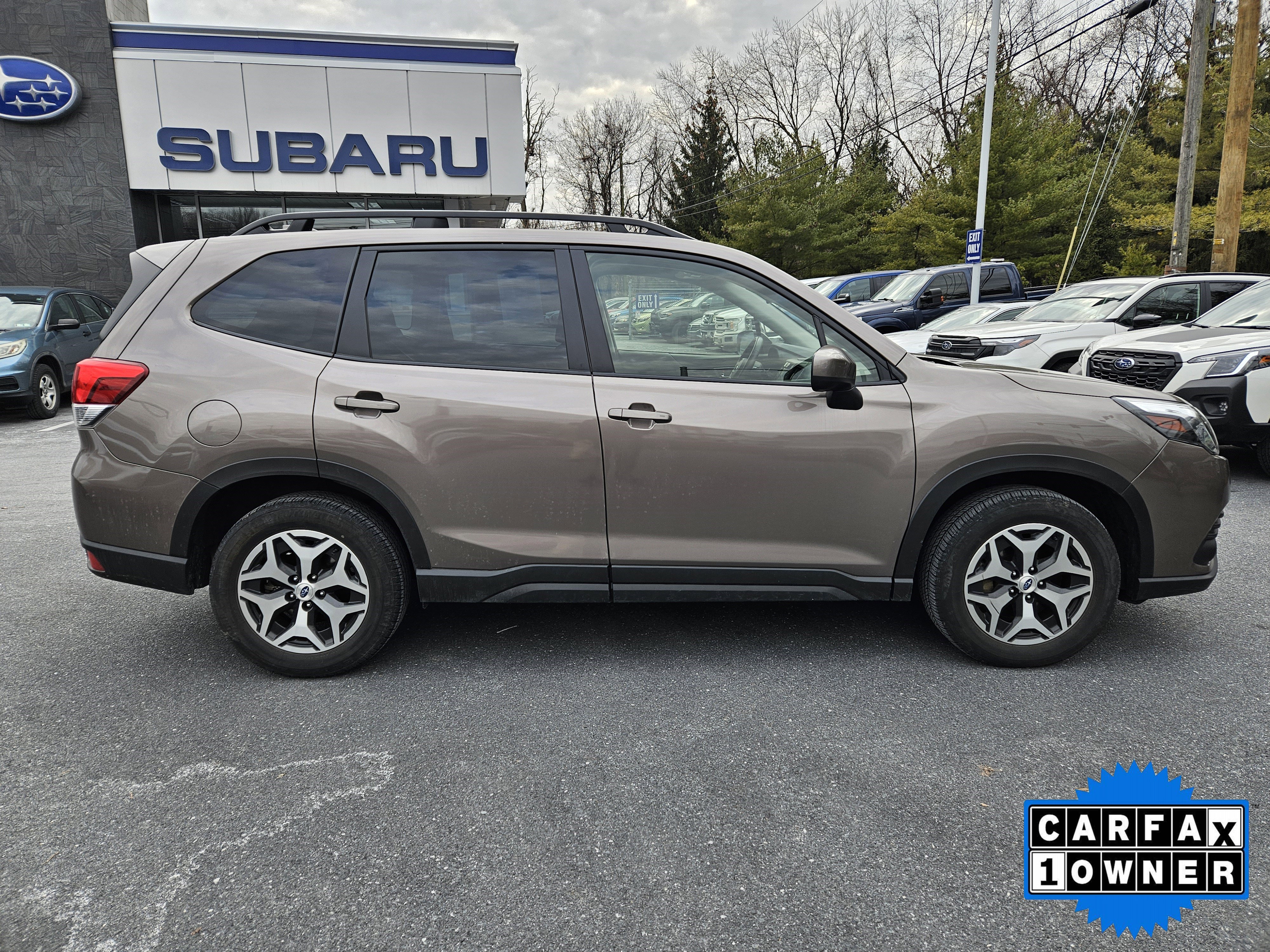 Certified 2023 Subaru Forester Premium image 10