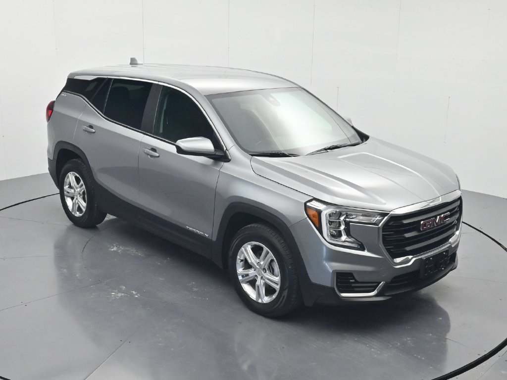 Used 2024 GMC Terrain SLE AWD/4WD image 30