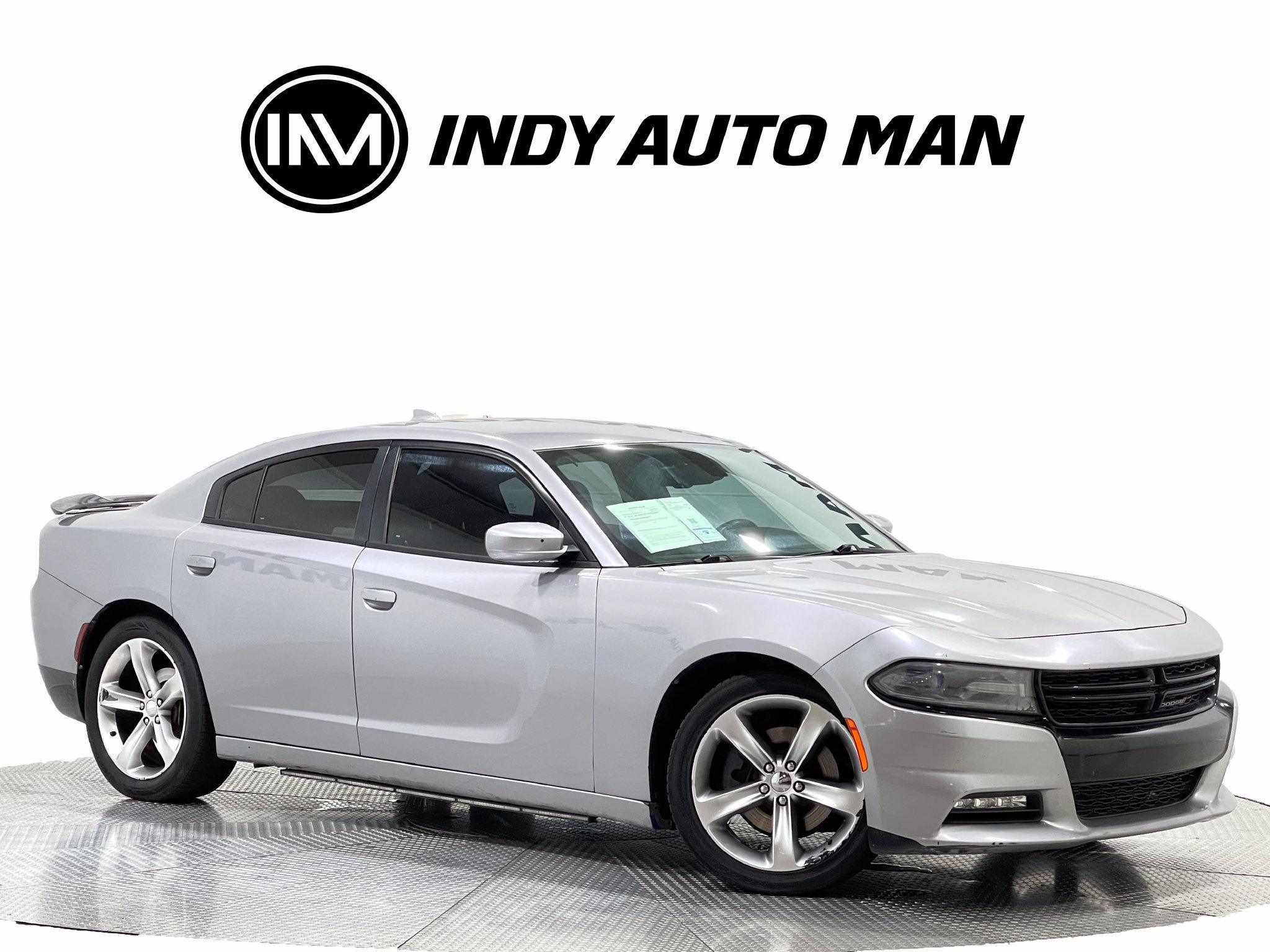 Used 2016 Dodge Charger R/T w/ Navigation & Travel Group RWD image 2