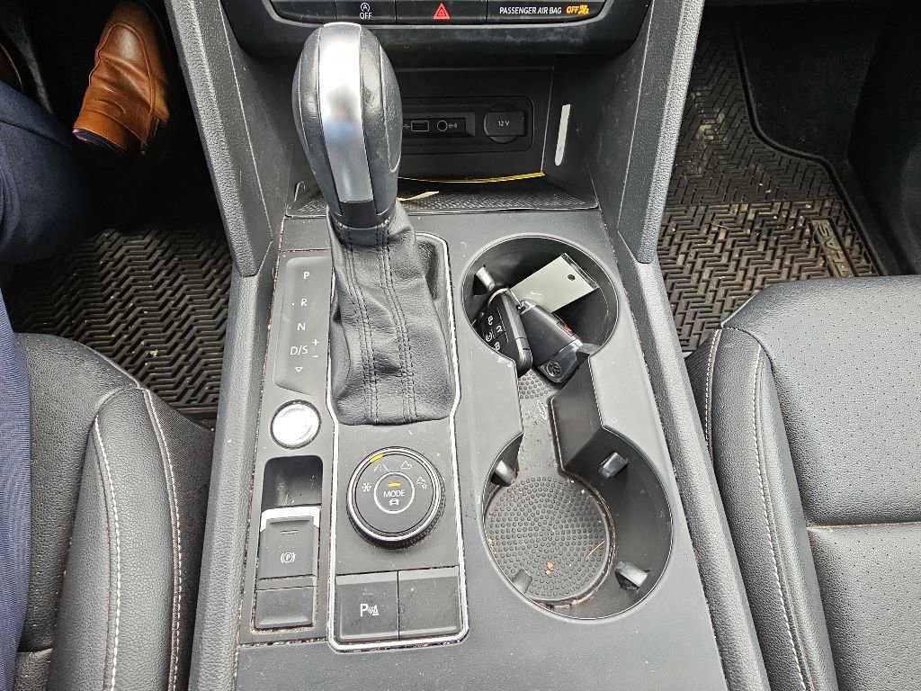 Used 2021 Volkswagen Atlas SE w/ Towing Package AWD/4WD image 10