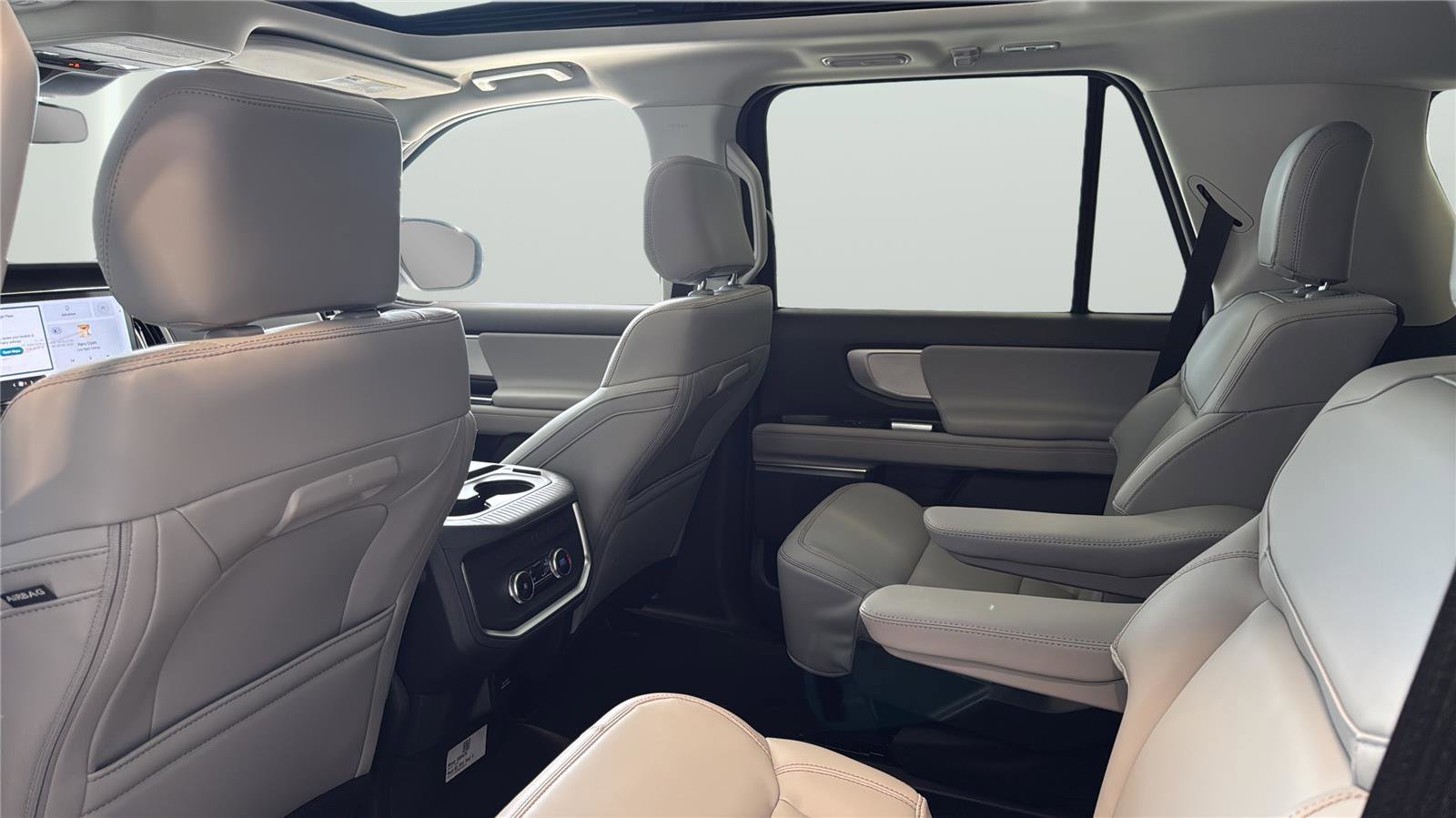 New 2025 Ford Expedition Active AWD/4WD image 18