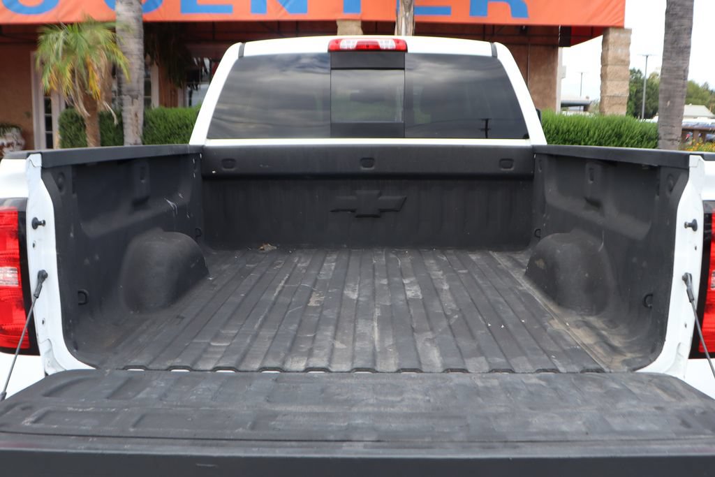 Used 2017 Chevrolet Silverado 2500 LTZ w/ Duramax Plus Package AWD/4WD image 8
