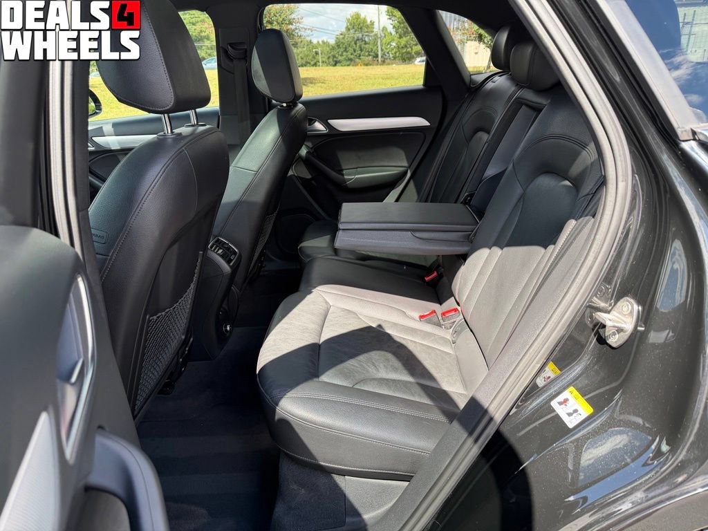 Used 2017 Audi Q3 2.0T Premium Plus w/ Premium Plus Package AWD/4WD image 13