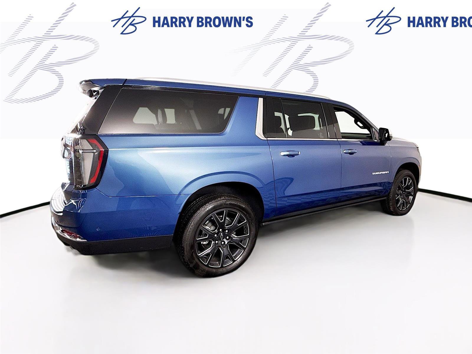 New 2026 Chevrolet Suburban Premier image 36