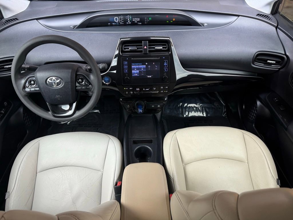 Used 2019 Toyota Prius LE image 19