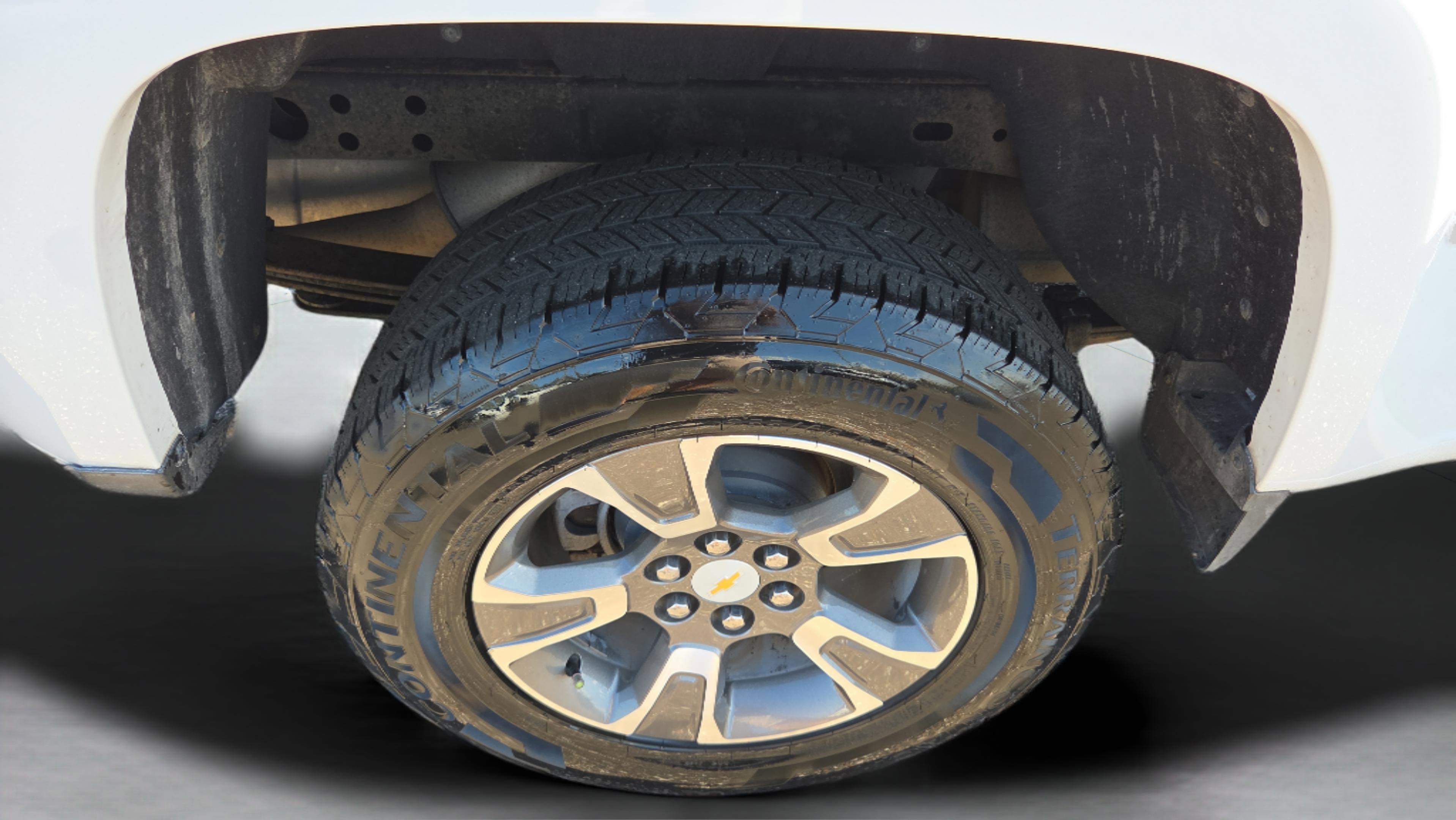 Used 2017 Chevrolet Colorado Z71 image 31