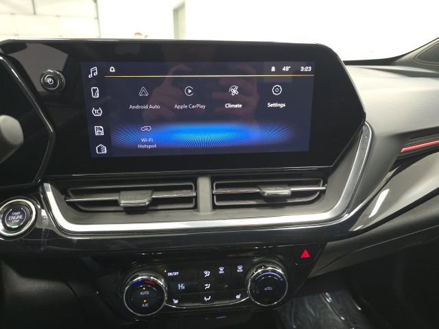 Certified 2024 Chevrolet Trax RS w/ Driver Confidence Package image 13