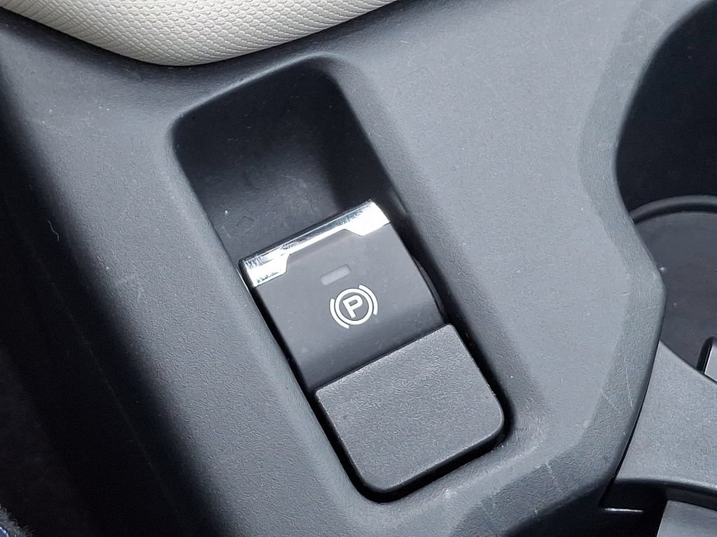 Certified 2025 Subaru Forester Limited AWD/4WD image 25