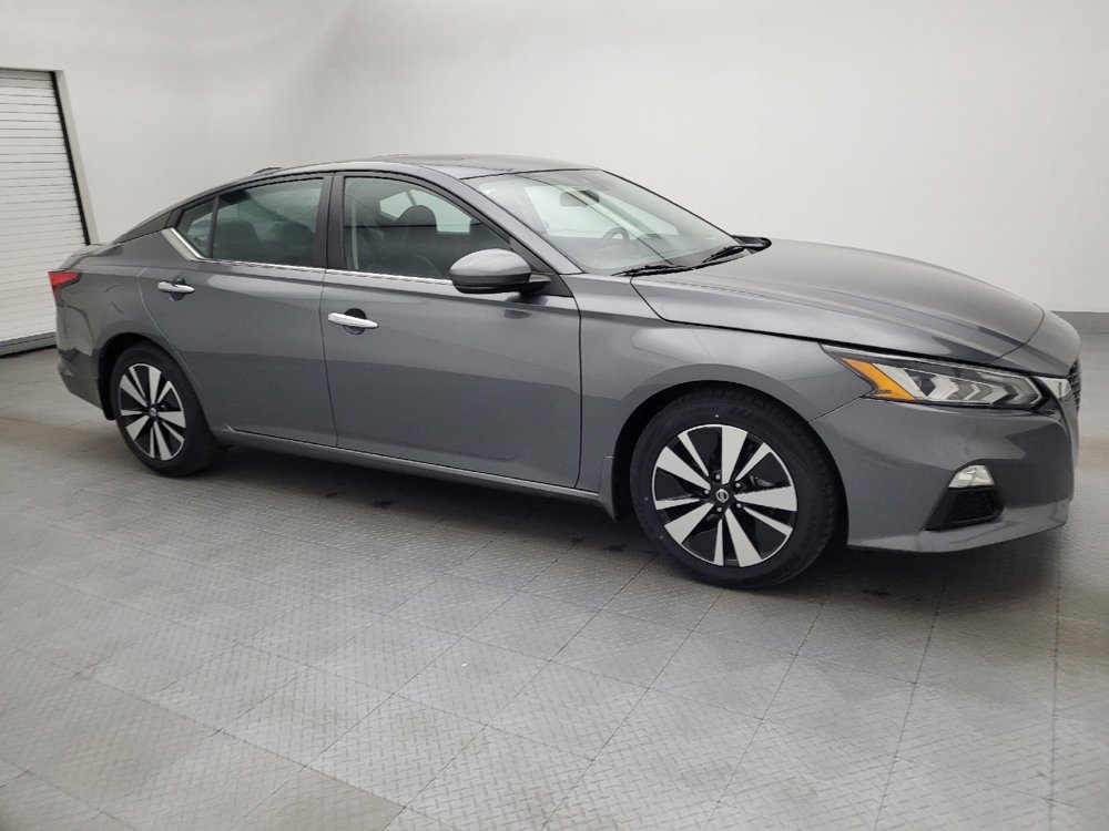 Used 2021 Nissan Altima 2.5 SV w/ SV Premium Package image 11