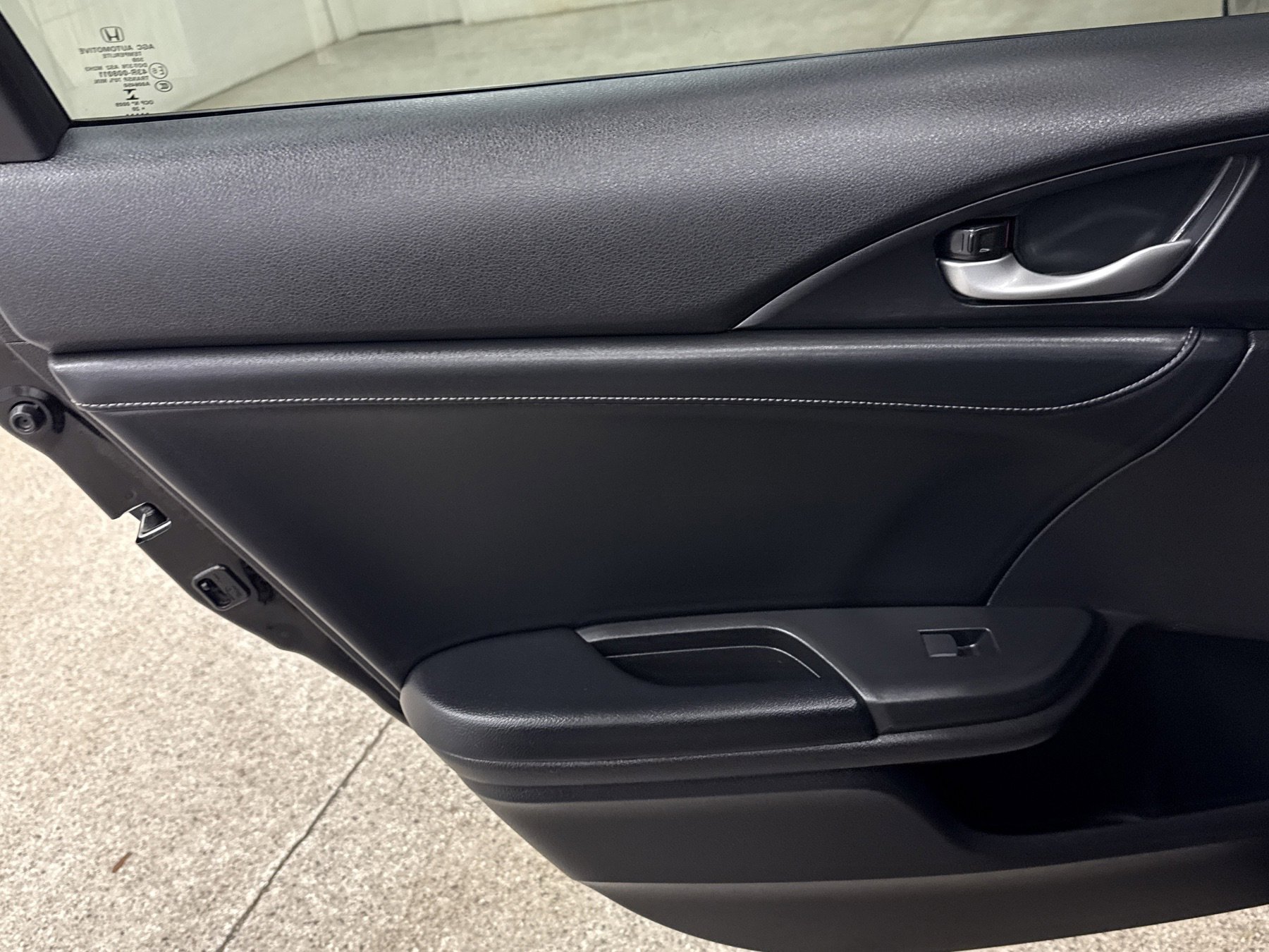 Used 2021 Honda Insight Touring image 10