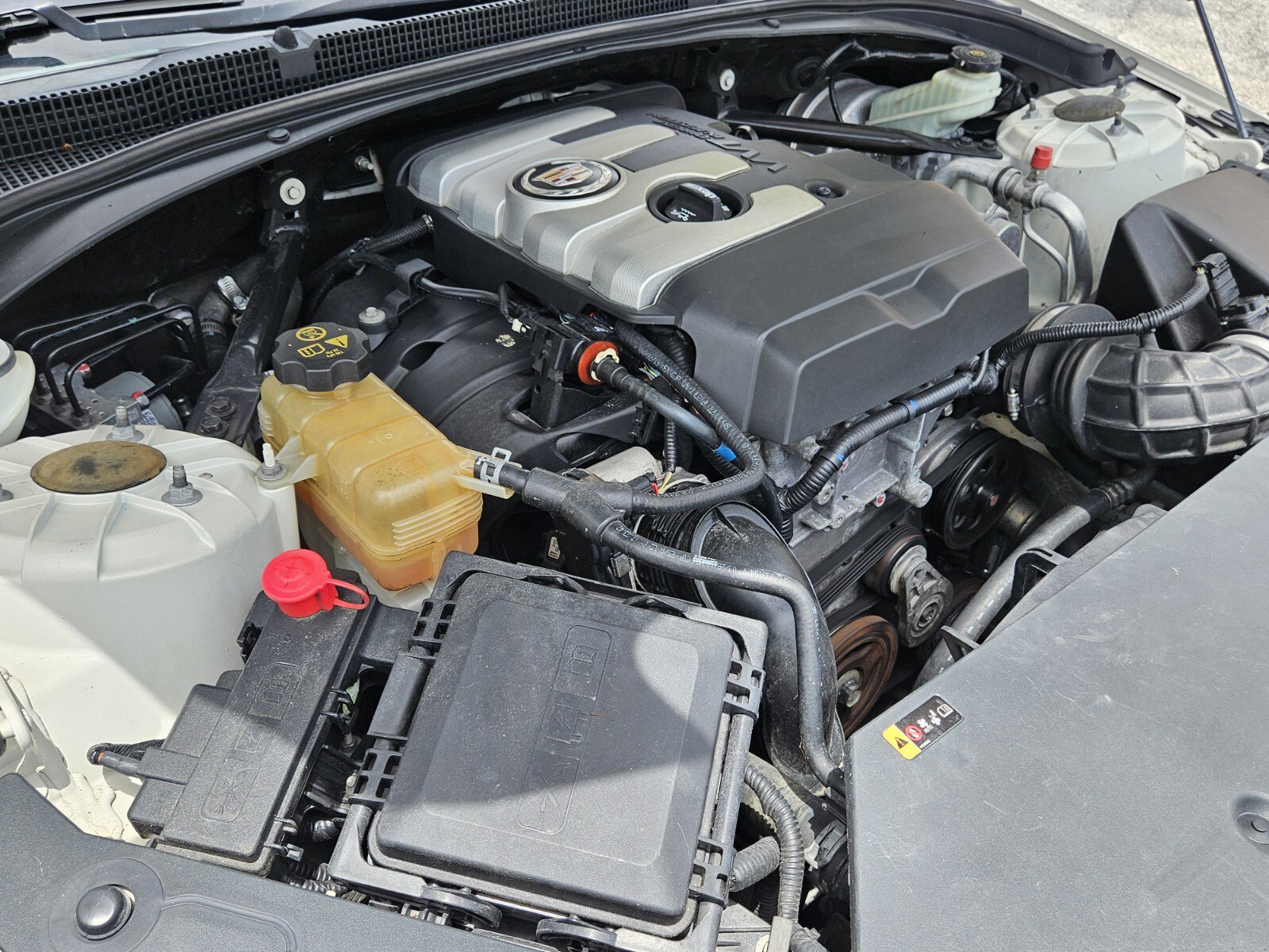 Used 2014 Cadillac ATS Luxury w/ Sun And Sound Package image 16