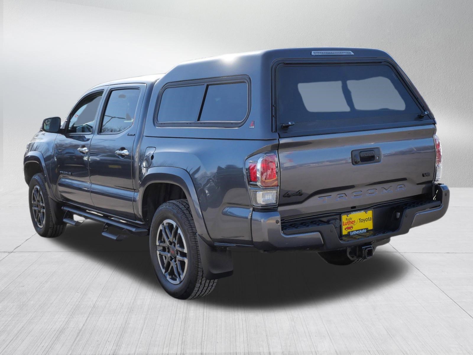 Certified 2021 Toyota Tacoma Limited image 5