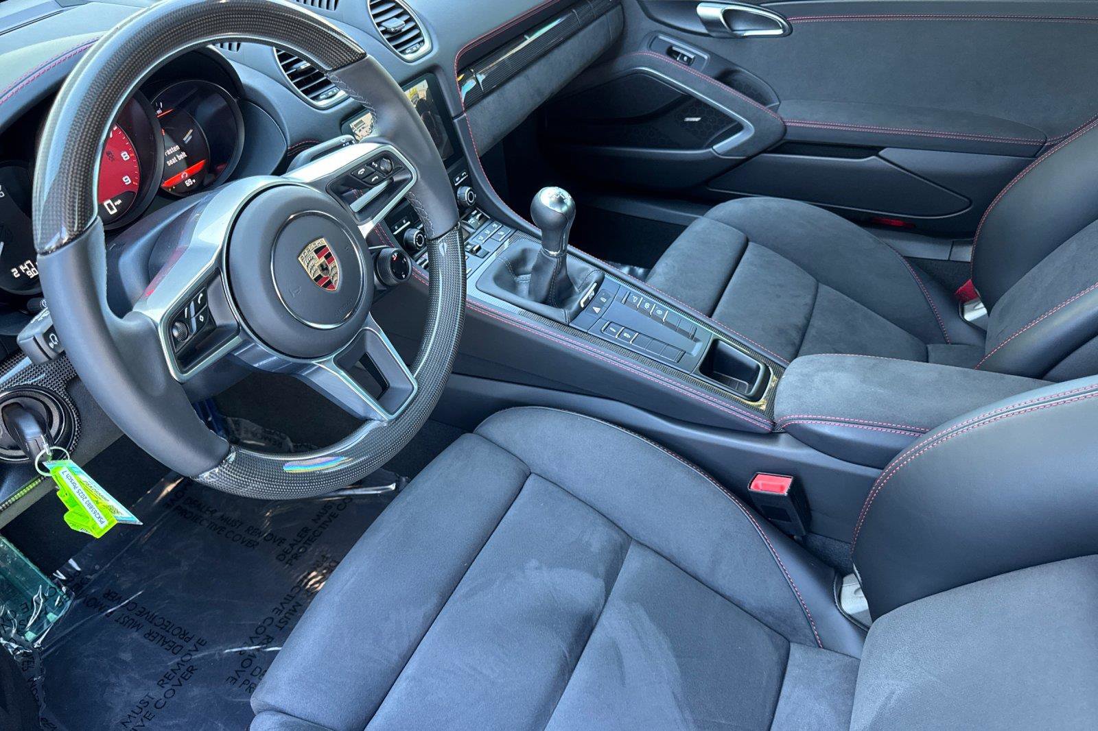 Used 2025 Porsche 718 Cayman GTS image 9