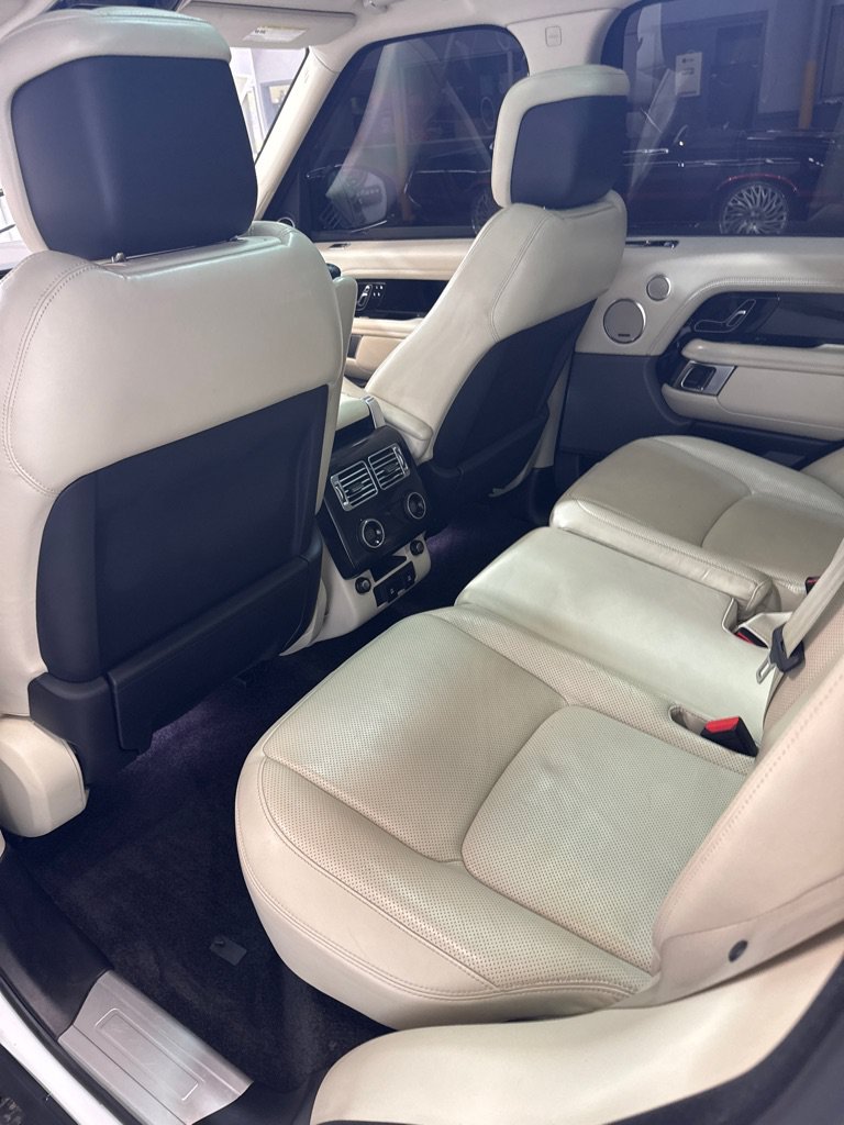 Used 2019 Land Rover Range Rover HSE AWD/4WD image 17