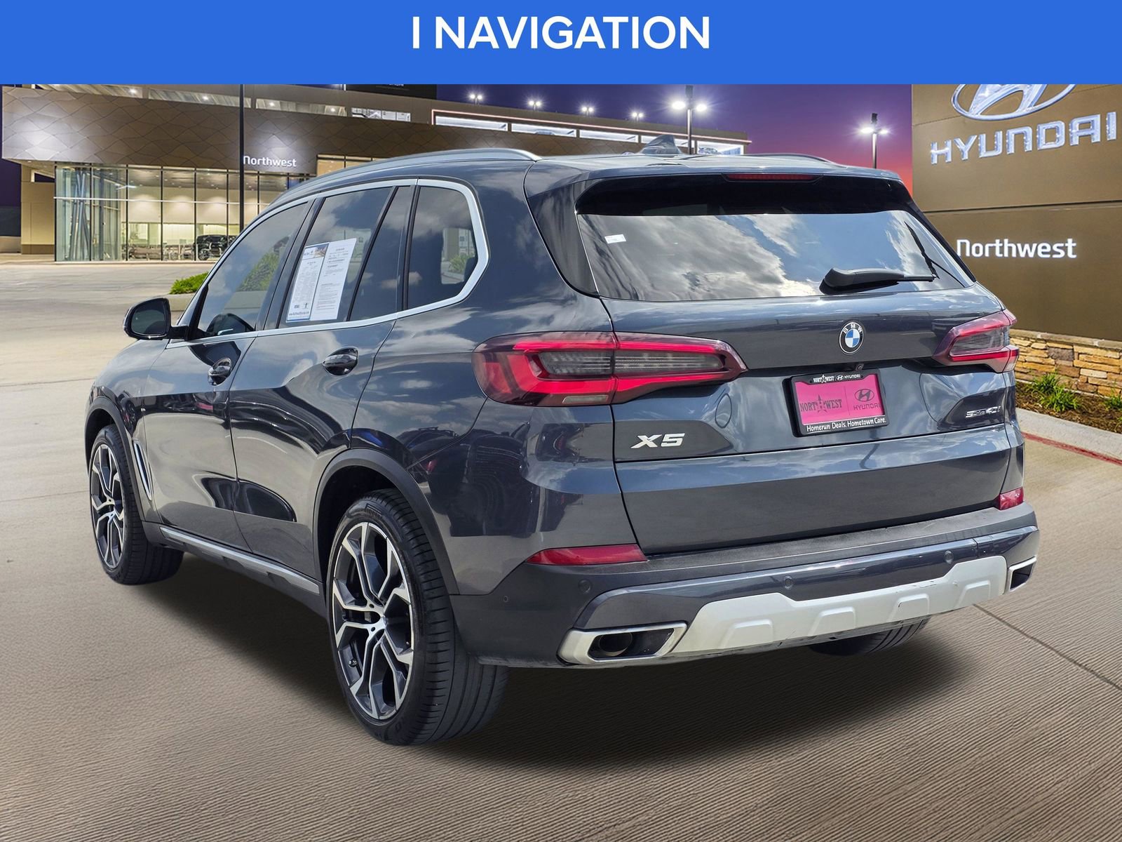 Used 2022 BMW X5 sDrive40i w/ Premium Package image 9