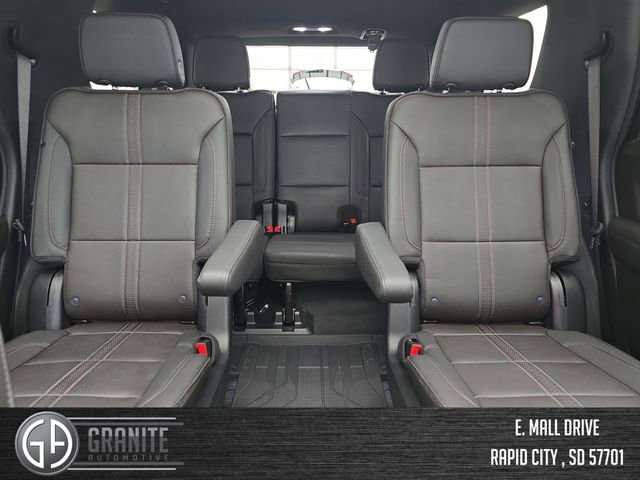 Used 2025 Chevrolet Tahoe High Country AWD/4WD image 43