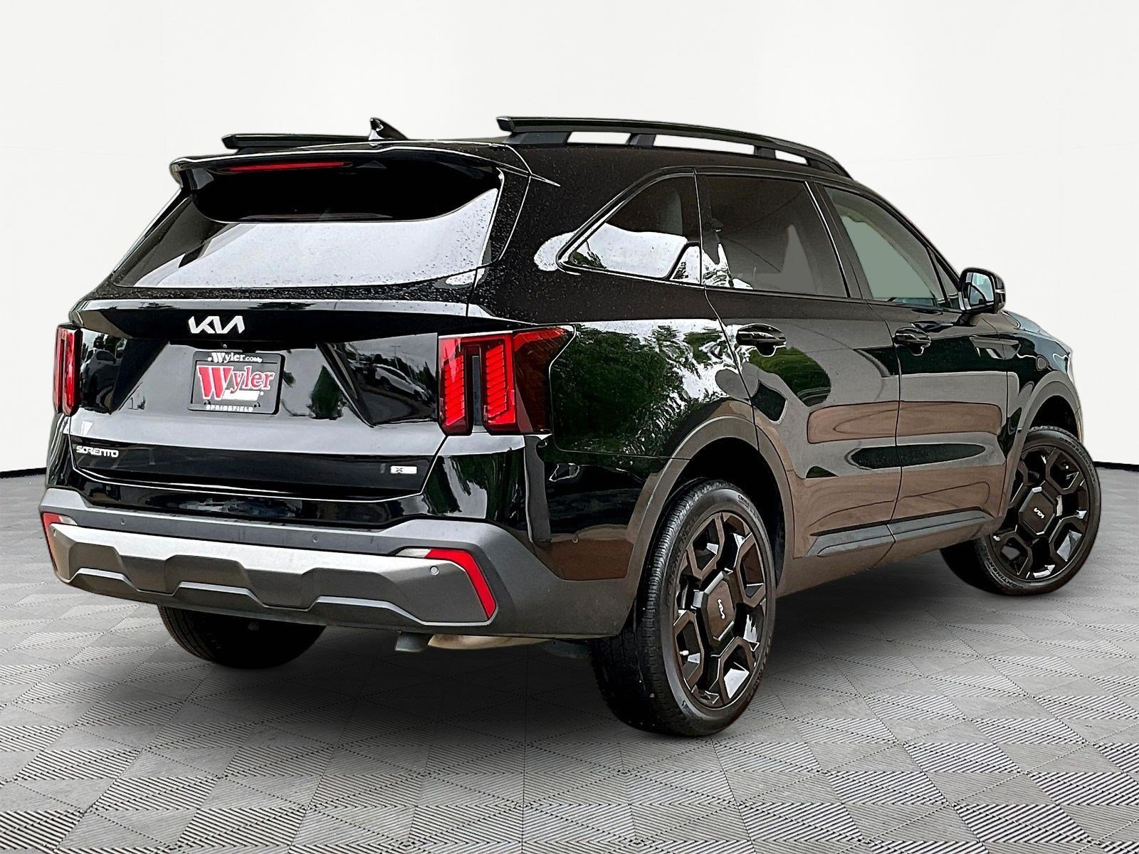 Used 2024 Kia Sorento SX AWD/4WD image 6