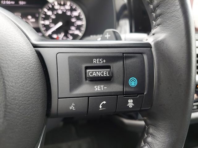 Used 2024 Nissan Pathfinder SV FWD image 39