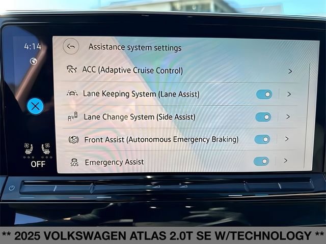 Used 2025 Volkswagen Atlas SE image 31