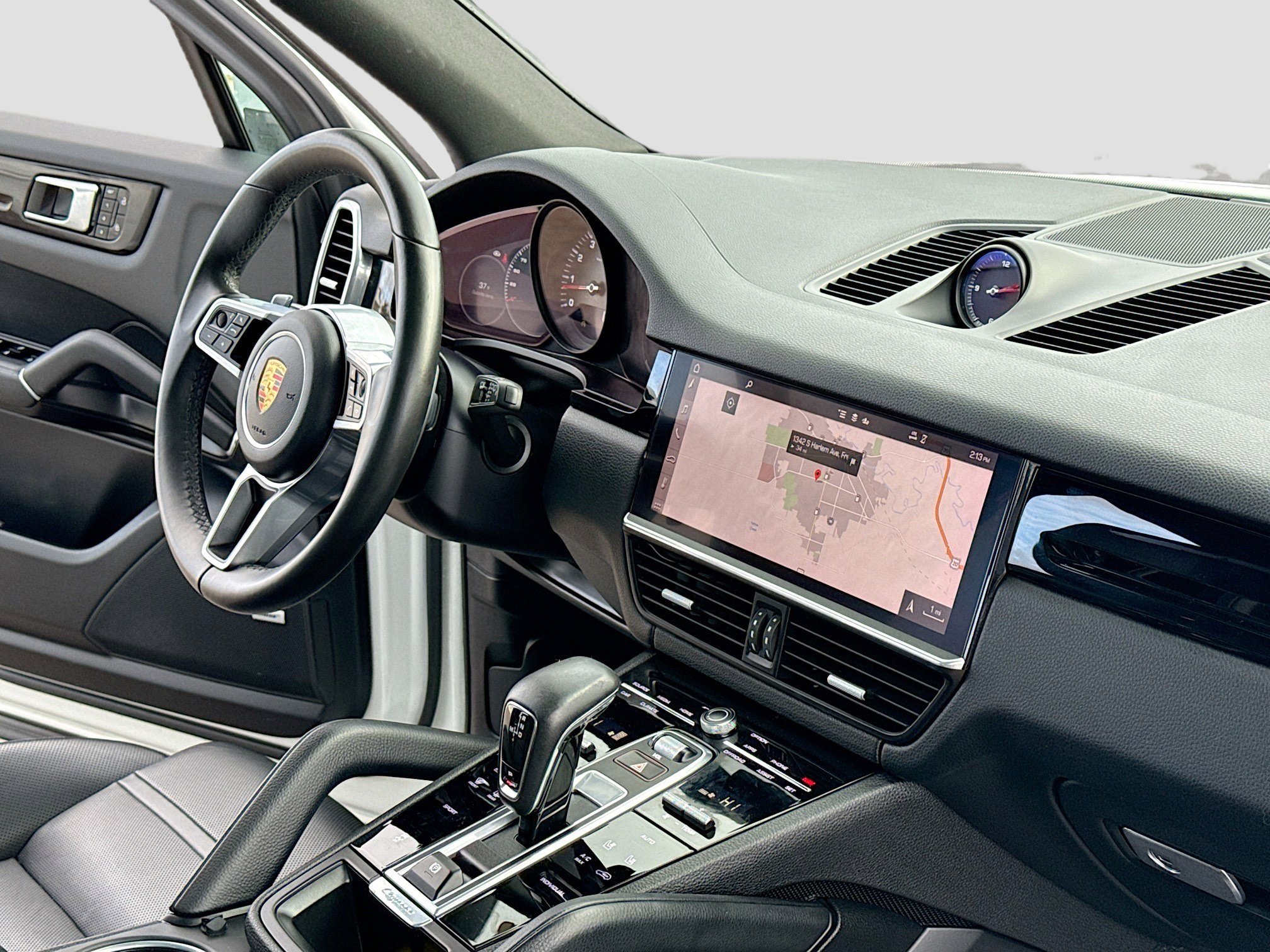 Used 2020 Porsche Cayenne image 5