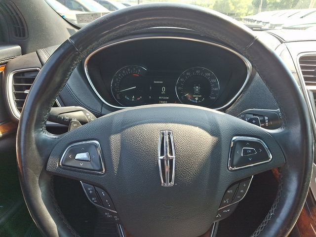 Used 2018 Lincoln MKX Reserve w/ Driver Assistance Package AWD/4WD image 22