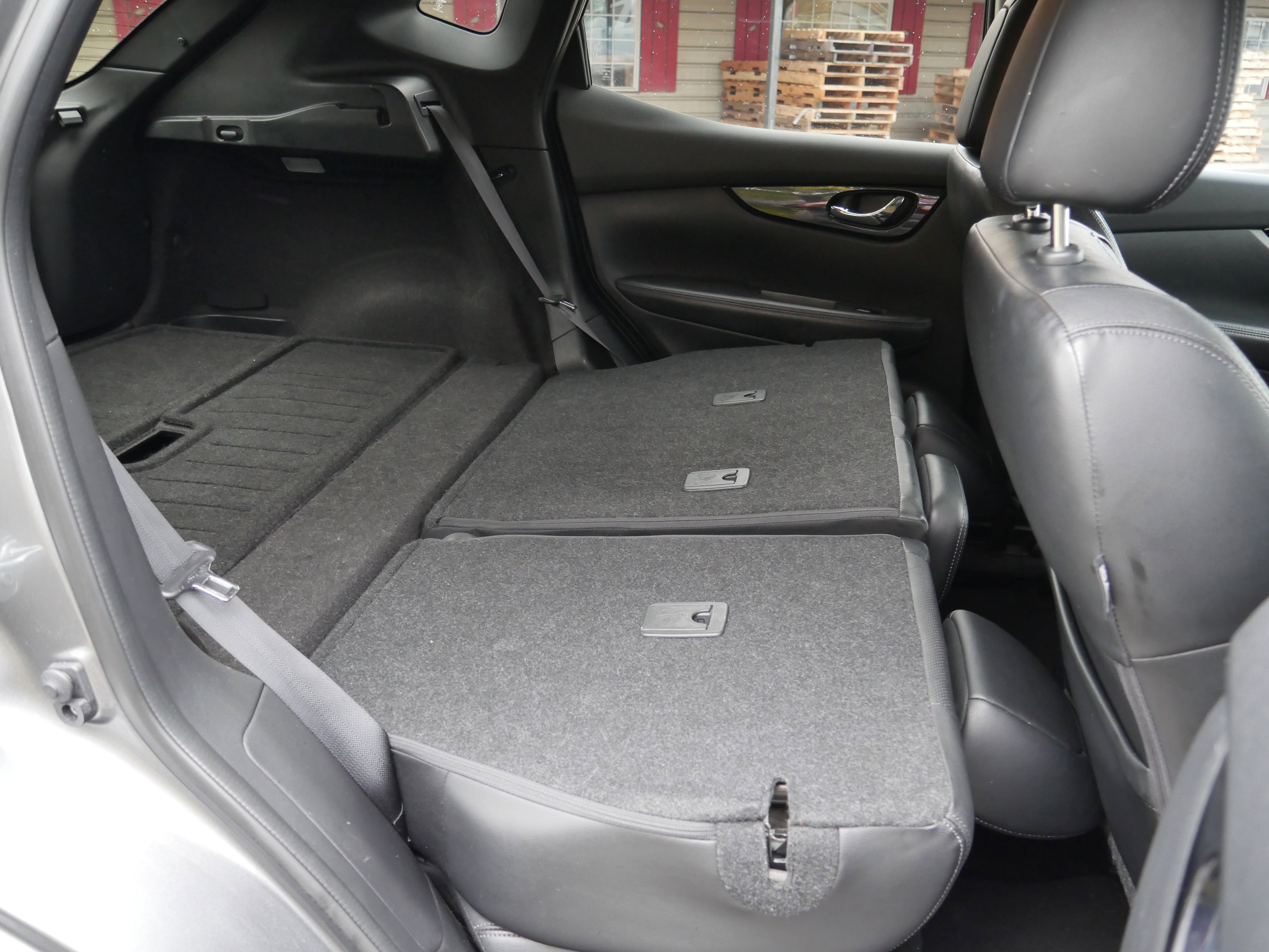 Used 2017 Nissan Rogue Sport SL image 28