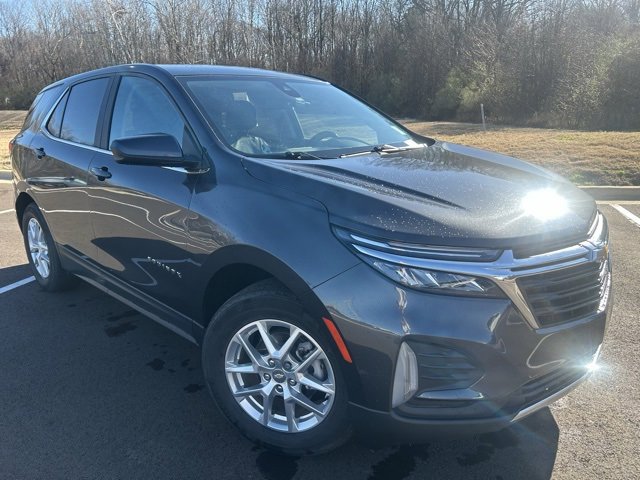 Used 2022 Chevrolet Equinox LT image 2