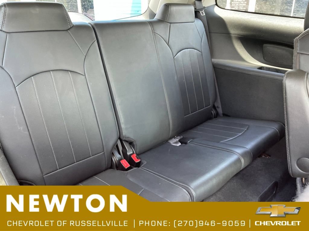 Used 2017 Buick Enclave Leather FWD image 28